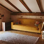 La Casa De Arboles Holiday home *